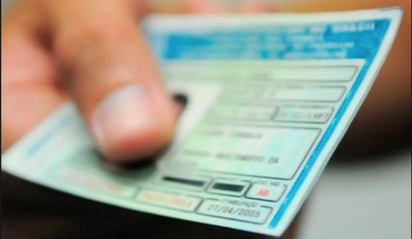 Aprovado projeto de lei que aumenta limite de pontos e validade da carteira de habilitação