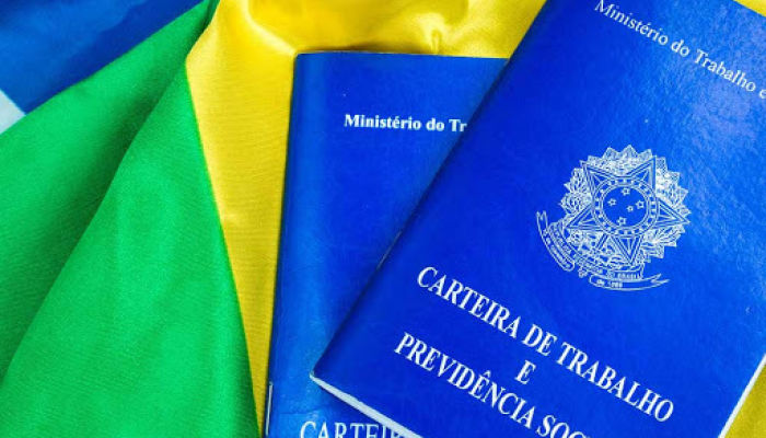 Sancionada lei que instituiu o programa emergencial de manutenção do emprego e da renda (MP 936)