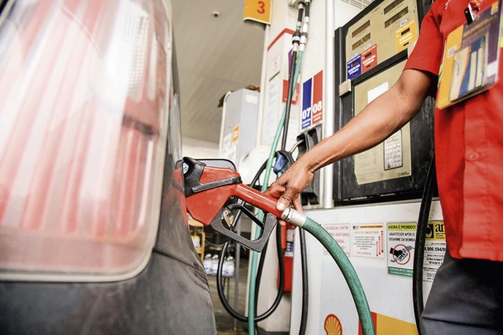 Minas vai congelar ICMS do diesel