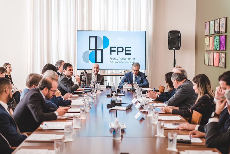 Vice-presidente da FPE apresenta Projeto de Decreto Legislativo para anular julgamentos do CARF durante vigência da MP 1.160/2023