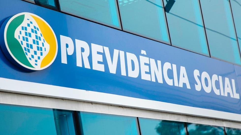 CARF determina cobrança de contribuição previdenciária sobre a remuneração de estagiários