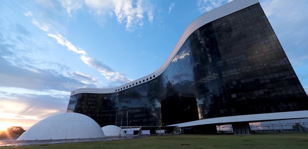 TSE proíbe uso de inteligência artificial para criar e propagar conteúdos falsos nas eleições